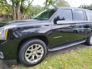 2016 GMC Yukon XL SLE