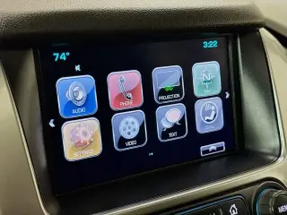 Chevrolet Suburban 2019 4x4 LT 4p SUV