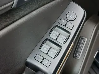 Chevrolet Suburban 2019 4x4 LT 4p SUV