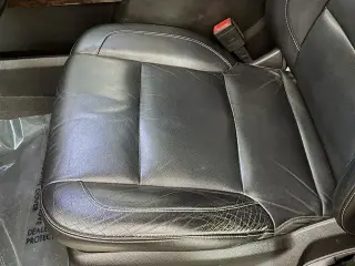 Chevrolet Suburban 2019 4x4 LT 4p SUV