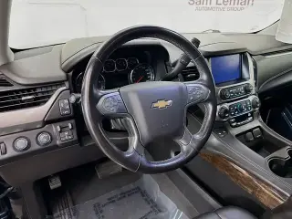 Chevrolet Suburban 2019 4x4 LT 4p SUV