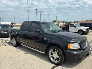 Ford F-150 2001 4dr SuperCrew Harley-Davidson 2WD Styleside SB