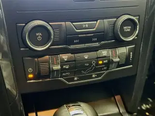 Ford Explorer 2019 AWD XLT 4p SUV