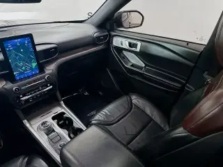 Ford Explorer 2020 AWD Platinum 4p SUV
