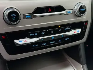 Ford Explorer 2023 AWD XLT 4p SUV