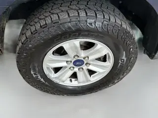 Ford F-150 2018 4x4 XLT 4p SuperCrew 6.5 ft. SB