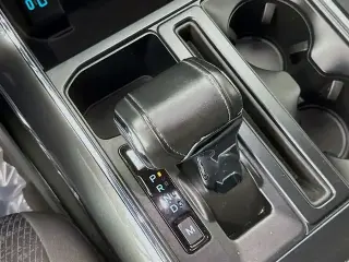 Ford F-150 2021 4x4 XLT 4p SuperCrew 5.5 ft. SB
