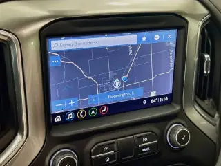 Chevrolet Silverado 1500 2019 4x4 LTZ 4p Camión de pasajeros estándar 5.8 pies CA