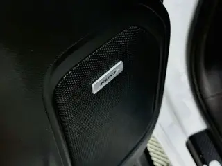 Chevrolet Silverado 1500 2019 4x4 LTZ 4p Camión de pasajeros estándar 5.8 pies CA
