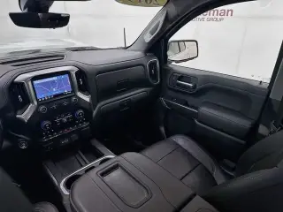 Chevrolet Silverado 1500 2019 4x4 LTZ 4p Camión de pasajeros estándar 5.8 pies CA