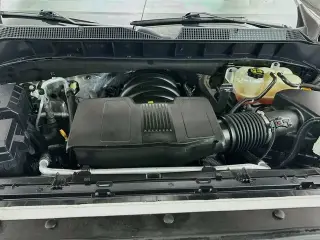 Chevrolet Silverado 1500 2019 4x4 LTZ 4p Camión de pasajeros estándar 5.8 pies CA