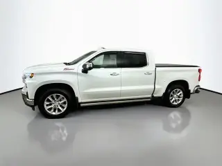 Chevrolet Silverado 1500 2019 4x4 LTZ 4p Camión de pasajeros estándar 5.8 pies CA