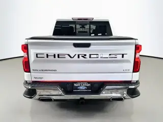 Chevrolet Silverado 1500 2019 4x4 LTZ 4p Camión de pasajeros estándar 5.8 pies CA