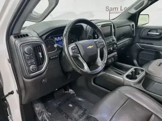 Chevrolet Silverado 1500 2019 4x4 LTZ 4p Camión de pasajeros estándar 5.8 pies CA