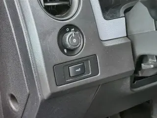 Ford F-150 2013 4x4 STX Cabina Regular Styleside 6.5 pies SB