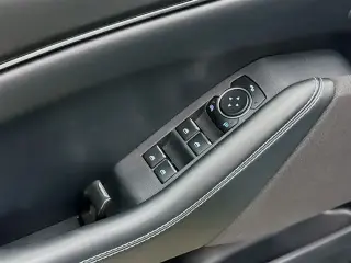Ford Mustang Mach-E 2024 Select 4p SUV