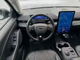 Ford Mustang Mach-E 2024 Select 4p SUV