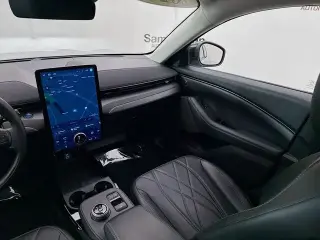 Ford Mustang Mach-E 2024 Select 4p SUV