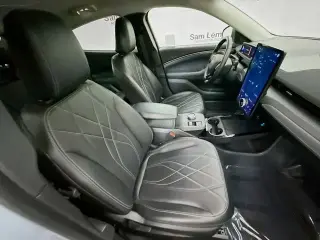 Ford Mustang Mach-E 2024 Select 4p SUV