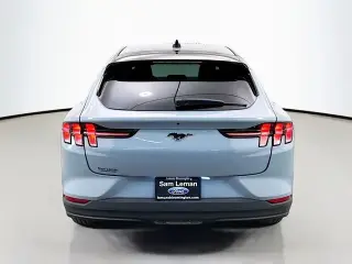 Ford Mustang Mach-E 2024 Select 4p SUV