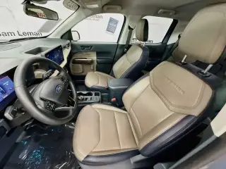 Ford Maverick 2025 AWD Lariat 4dr SuperCrew 4.5 ft. SB