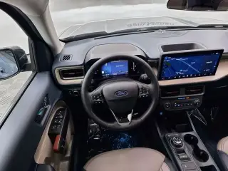 Ford Maverick 2025 AWD Lariat 4dr SuperCrew 4.5 ft. SB