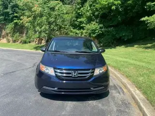 2015 Honda Odyssey LX Minivan