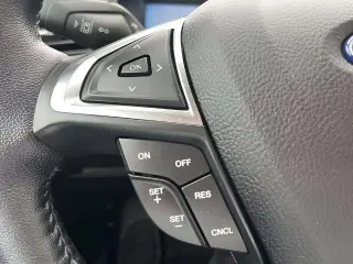 Ford Edge 2022 AWD SEL 4dr Crossover