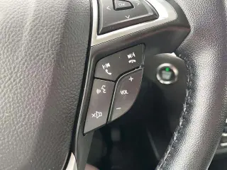 Ford Edge 2022 AWD SEL 4dr Crossover