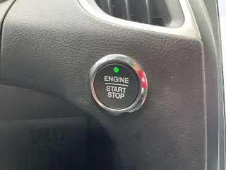 Ford Edge 2022 AWD SEL 4dr Crossover