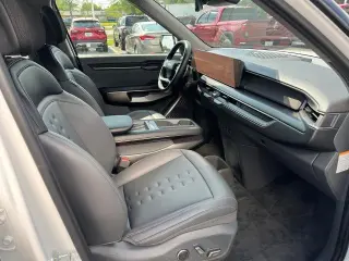 Kia EV9 2024 AWD Wind 4p SUV