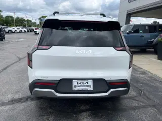 Kia EV9 2024 AWD Wind 4p SUV