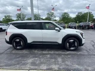 Kia EV9 2024 AWD Wind 4p SUV