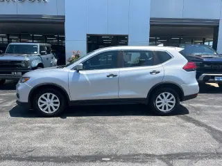 Nissan Rogue 2017 S 4dr Crossover