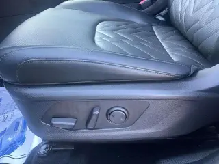 Kia Sportage 2023 AWD X-Line 4p SUV