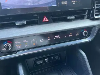 Kia Sportage 2024 X-Line 4p SUV con tracción en todas las ruedas