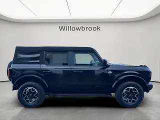 Ford Bronco 2023 4x4 Outer Banks SUV de 4 puertas