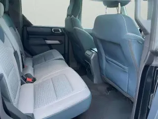 Ford Bronco 2023 4x4 Outer Banks SUV de 4 puertas