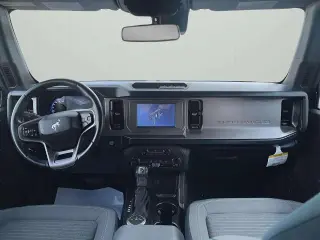 Ford Bronco 2023 4x4 Outer Banks SUV de 4 puertas