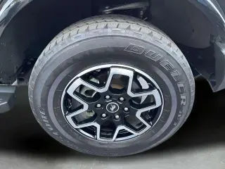 Ford Bronco 2023 4x4 Outer Banks SUV de 4 puertas