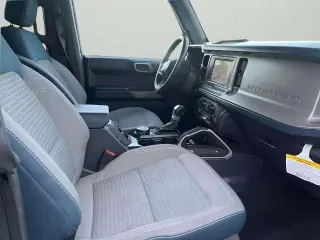 Ford Bronco 2023 4x4 Outer Banks SUV de 4 puertas