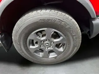 Ford Bronco 2023 4x4 Big Bend SUV de 4 puertas