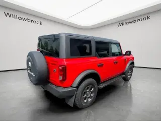 Ford Bronco 2023 4x4 Big Bend SUV de 4 puertas