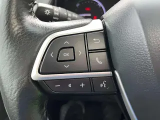 Toyota Sienna 2021 XLE 7 pasajeros Miniván de 4 puertas