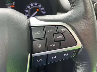 Toyota Sienna 2021 XLE 7 pasajeros Miniván de 4 puertas