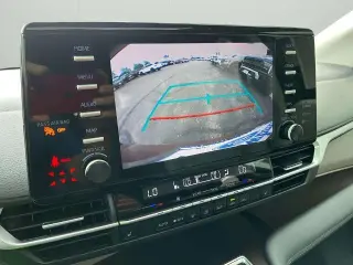 Toyota Sienna 2021 XLE 7 pasajeros Miniván de 4 puertas