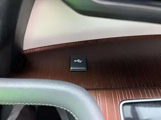 Toyota Sienna 2021 XLE 7 pasajeros Miniván de 4 puertas
