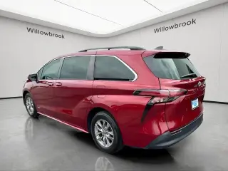 Toyota Sienna 2021 XLE 7 pasajeros Miniván de 4 puertas