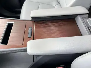 Toyota Sienna 2021 XLE 7 pasajeros Miniván de 4 puertas
