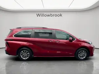 Toyota Sienna 2021 XLE 7 pasajeros Miniván de 4 puertas